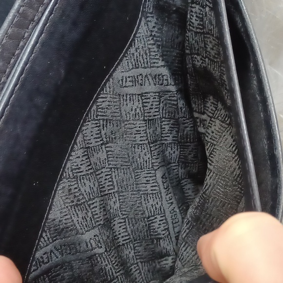 Bottega Veneta Black Woven Crossbody - Picture 16 of 16